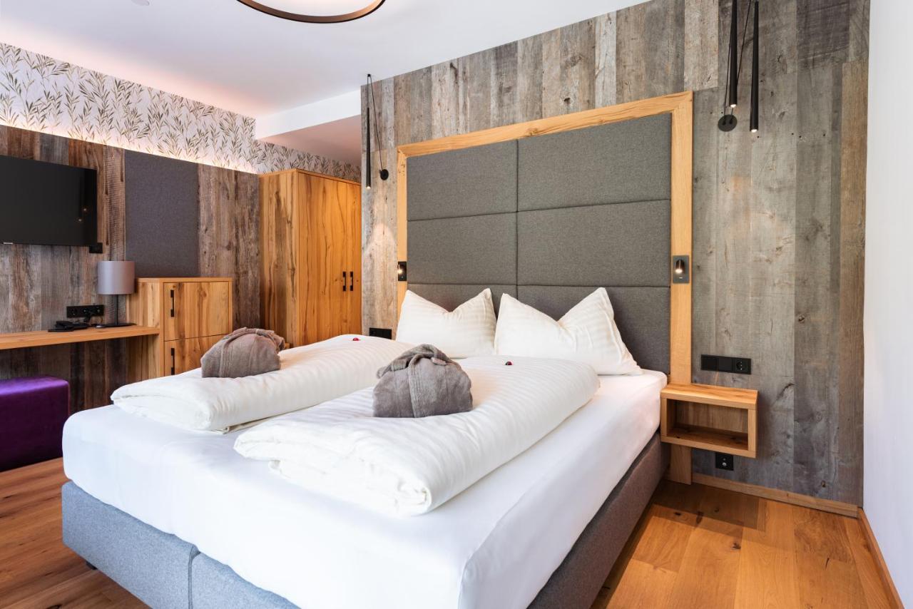 Hotel Lohningerhof Maria Alm am Steinernen Meer Værelse billede